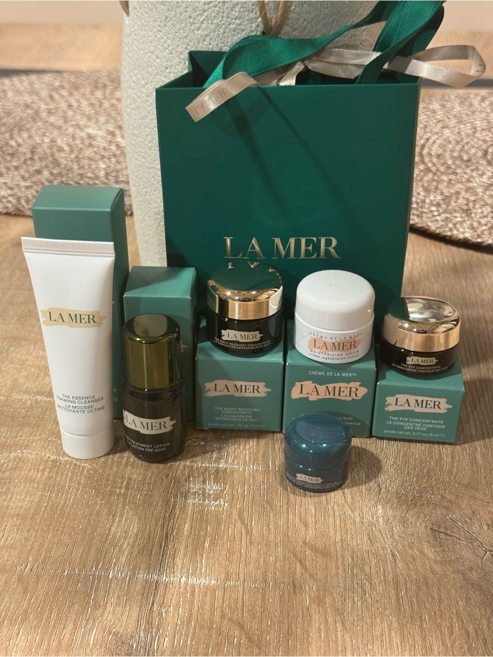New La Mer 6pc Skincare set